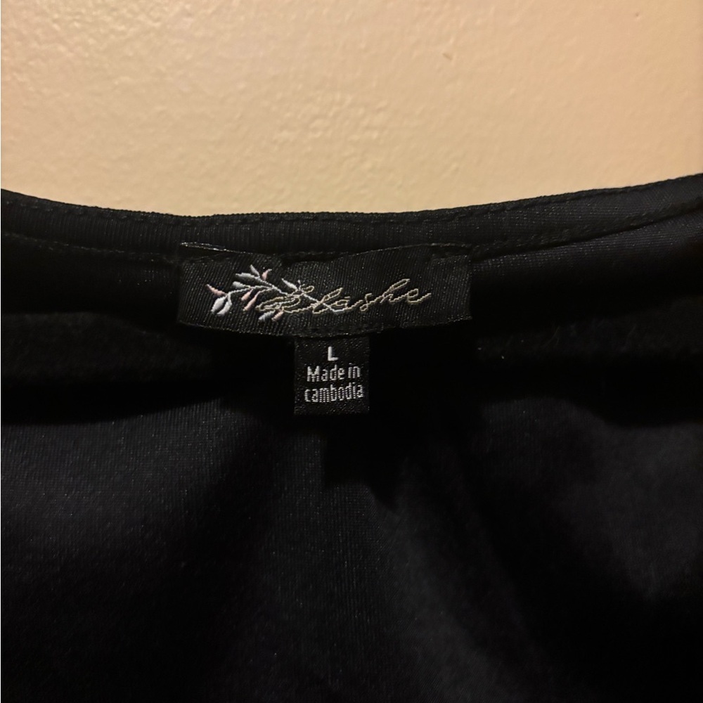 Black Ruched Crop Top - Picture 3 of 5
